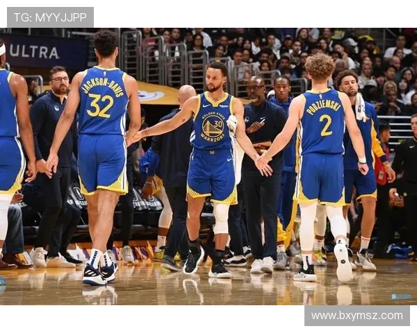 波杰姆斯基谈控卫职责：平衡球权分配与保持个人节奏的重要性